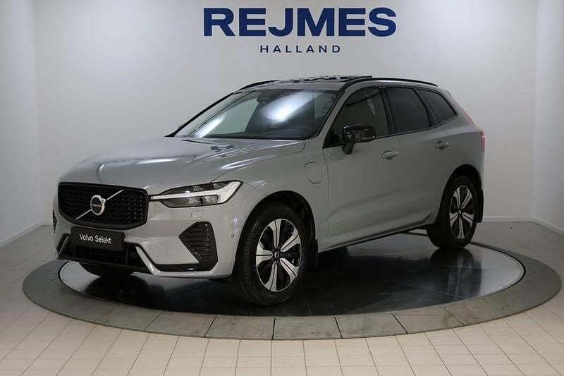 Begagnad Volvo XC60 Plus 355 HK (261 kW) 2025 Grå SUV