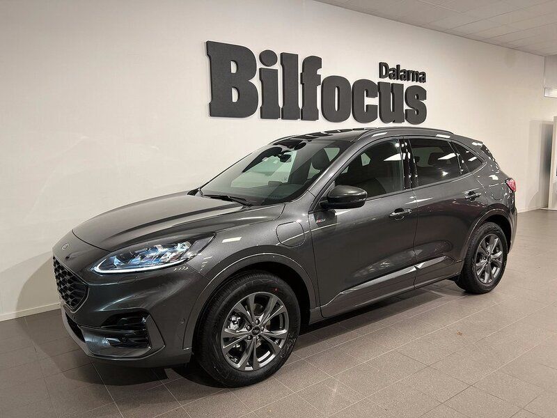 Grå Begagnad 2022 Ford Kuga Business Edition SUV | 564 000 kr - Bild 1/4