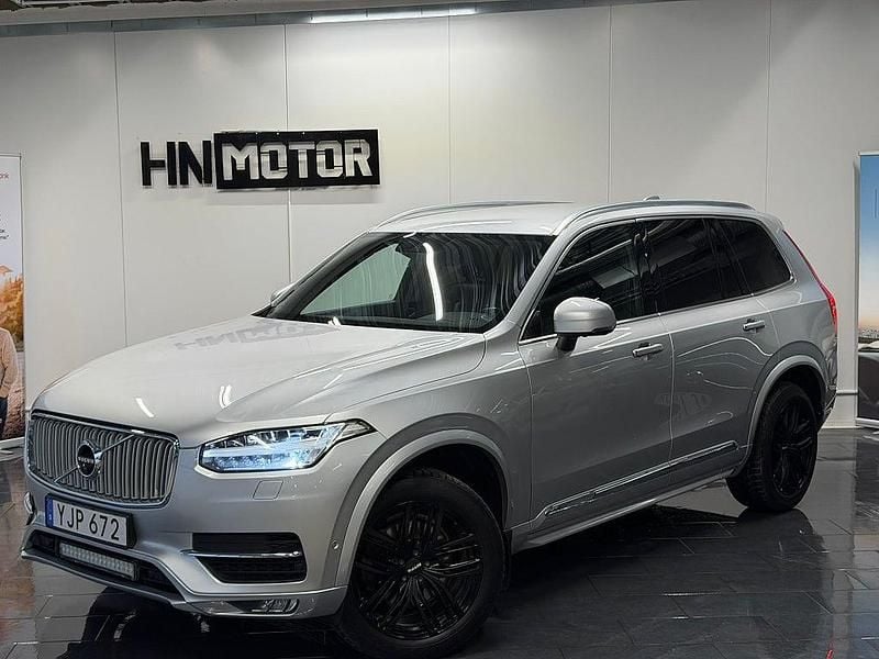 Silver Begagnad 2017 Volvo XC90 Inscription SUV | 249 900 kr (Superpris) - Bild 1/4