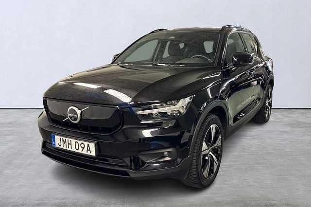 Svart Begagnad 2022 Volvo XC40 Pro SUV | 359 900 kr - Bild 1/4