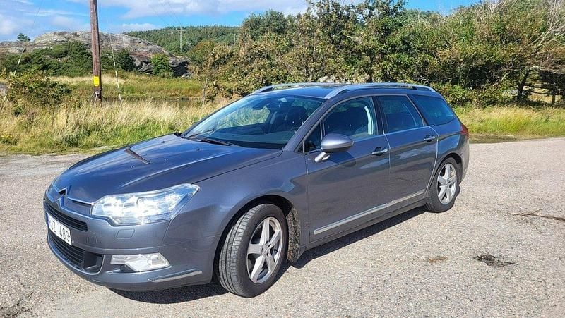 Grå Begagnad 2010 Citroën C5 Exclusive Kombi | 47 000 kr (Bra pris) - Bild 1/4