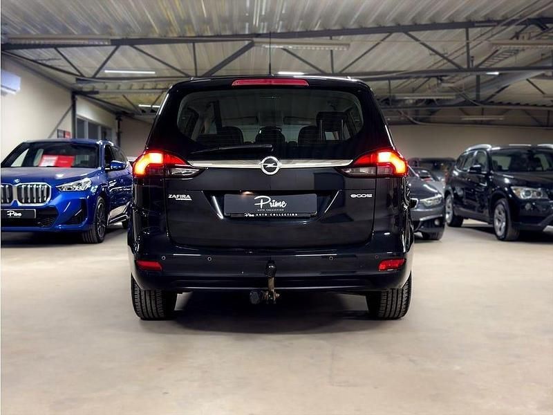 Begagnad Opel Zafira Tourer Enjoy 136 HK (100 kW) 2014 Svart Minibuss