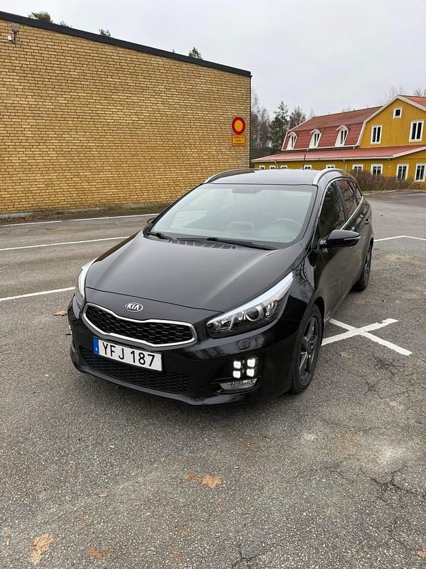 Begagnad Kia Ceed Sportswagon GT-Line 136 HK (100 kW) 2016 Kombi
