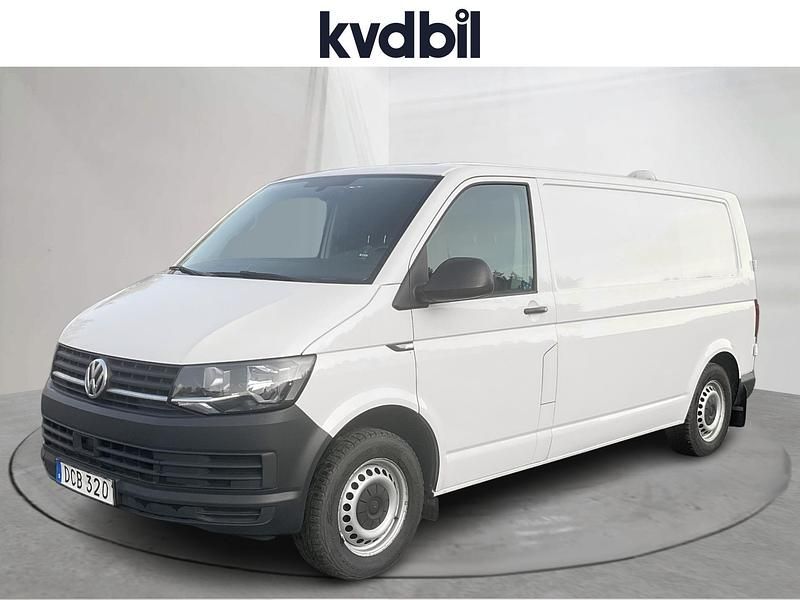 Vit Begagnad 2018 VW Transporter Van | 229 000 kr (Superpris) - Bild 1/3