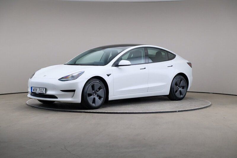 Vit Begagnad 2021 Tesla Model 3 Standard Range Plus Sedan | 259 000 kr (Bra pris) - Bild 1/4