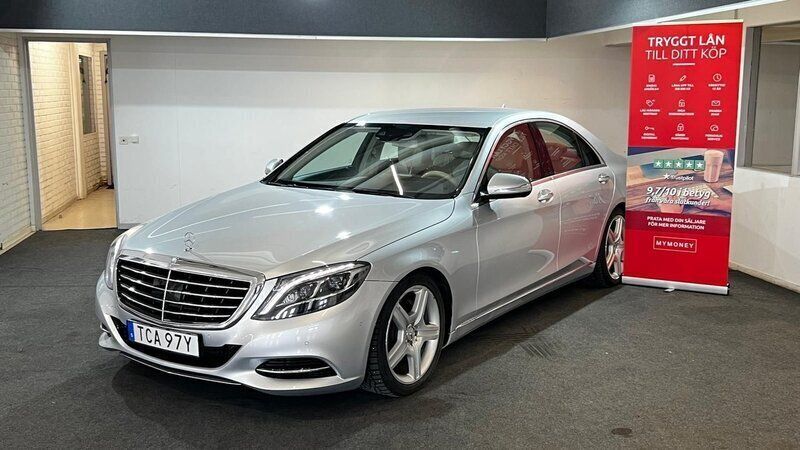 Ljusgrå Begagnad 2014 Mercedes S350 Sedan | 299 900 kr (Lite dyr) - Bild 1/4