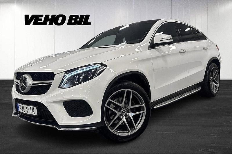 Vit Begagnad 2019 Mercedes GLE350 AMG Sportkupé | 479 000 kr (Superpris) - Bild 1/4
