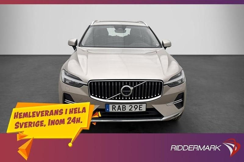 Begagnad Volvo XC60 Plus 350 HK (257 kW) 2023 Lgrå SUV