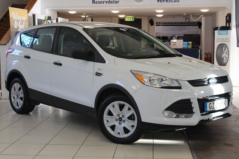 Vit Begagnad 2016 Ford Escape SUV | 299 000 kr - Bild 1/4