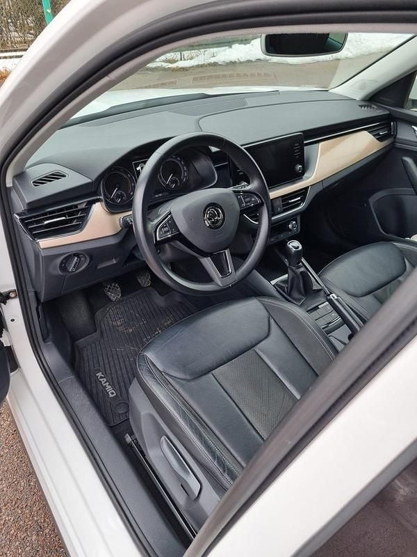 Begagnad Skoda Kamiq 115 HK (84 kW) 2020 SUV