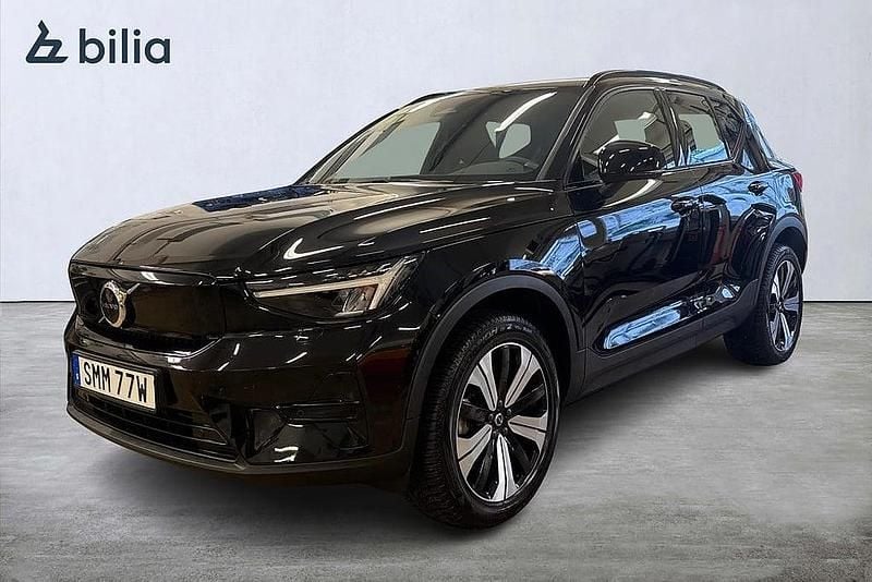 Svart Begagnad 2022 Volvo XC40 Single Motor SUV | 349 900 kr - Bild 1/3