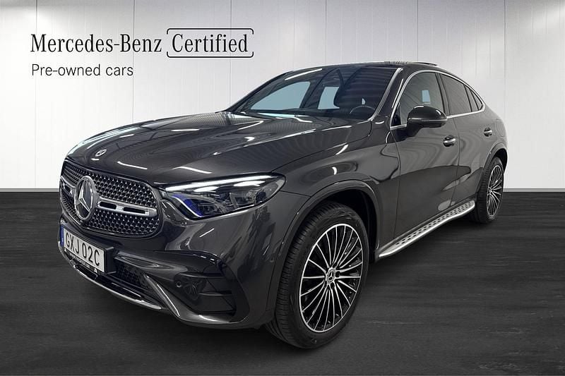 Grå (grey) Begagnad 2024 Mercedes GLC300e AMG Line Premium Plus Sportkupé | 810 000 kr (Dyr) - Bild 1/4