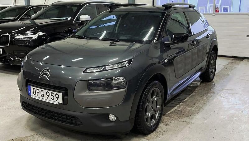 Begagnad Citroën C4 Cactus PureTech 82 HK (60 kW) 2014 Grå Halvkombi