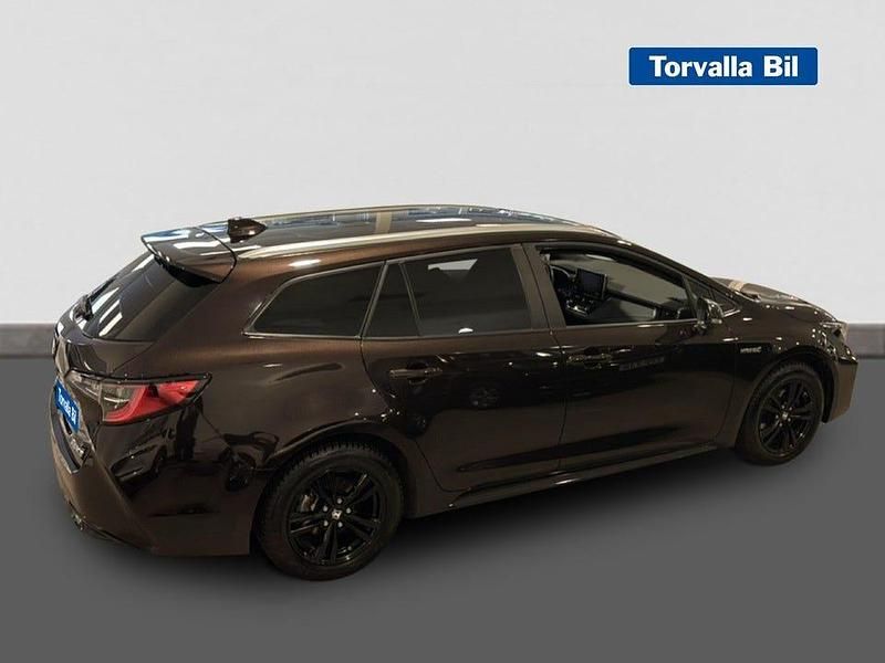 Begagnad Suzuki Swace 122 HK (89 kW) 2022 Brun Kombi