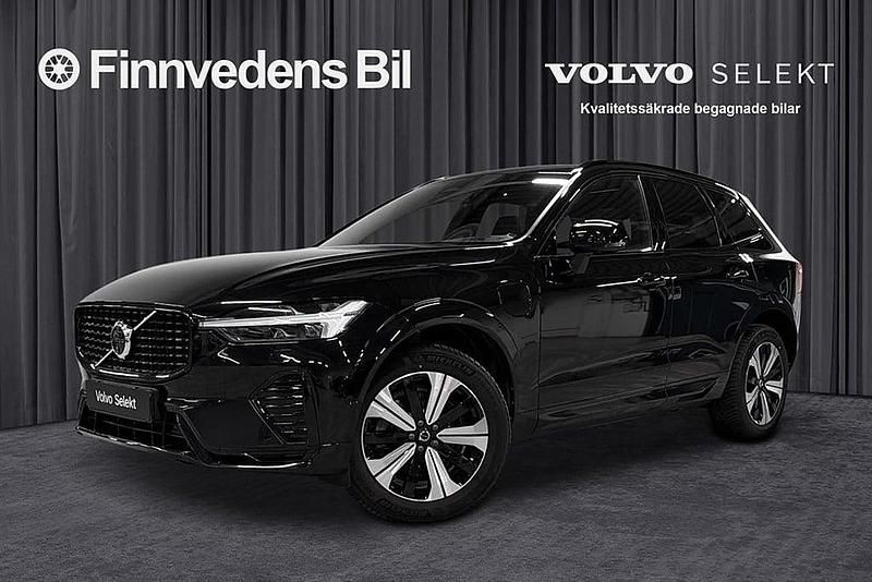 Svart Begagnad 2023 Volvo XC60 Plus SUV | 544 000 kr (Dyr) - Bild 1/4