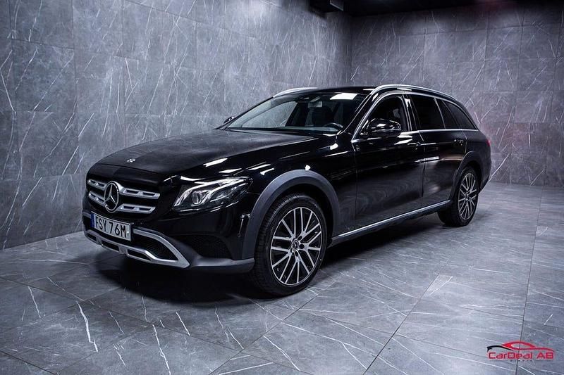 Begagnad Mercedes E220 All-Terrain 194 HK (142 kW) 2019 Svart Kombi