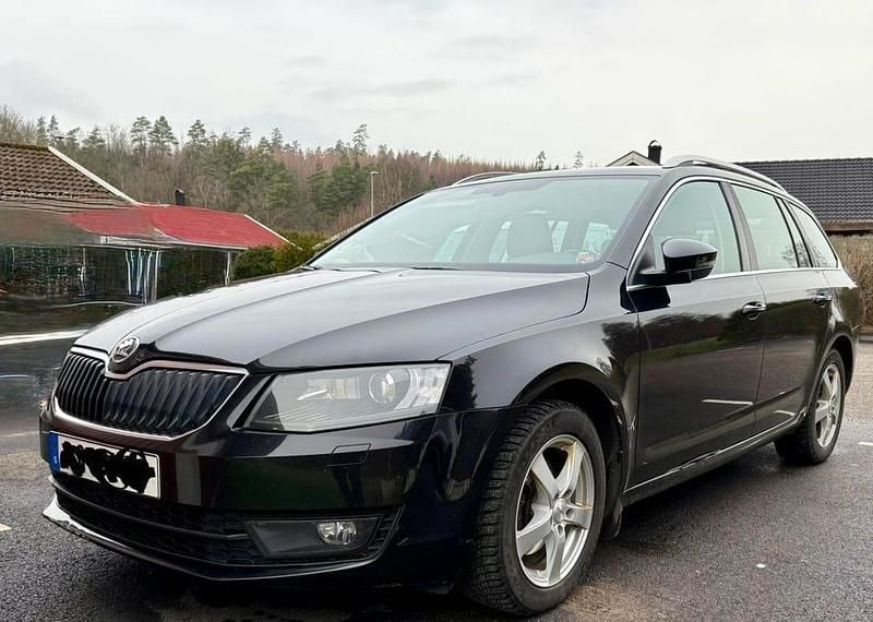 Begagnad 2014 Skoda Octavia Kombi | 78 000 kr (Superpris) - Bild 1/4