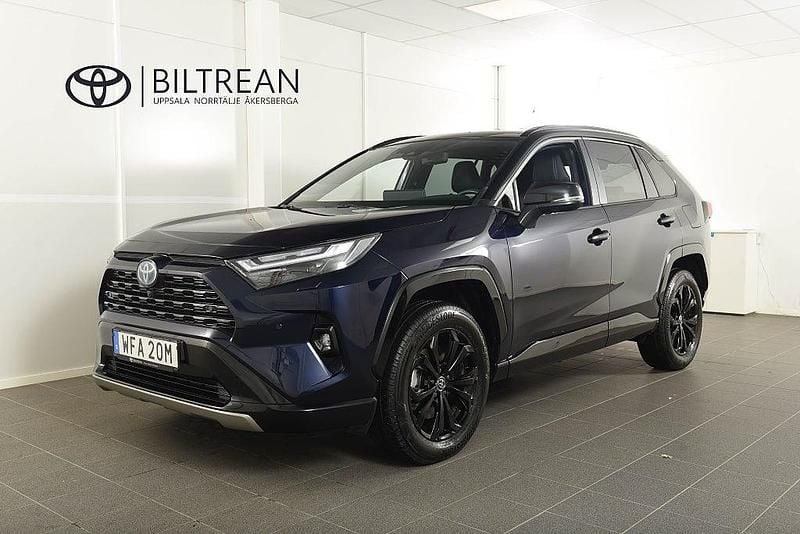 Begagnad Toyota RAV4 Hybrid Style 222 HK (163 kW) 2024 Blå SUV