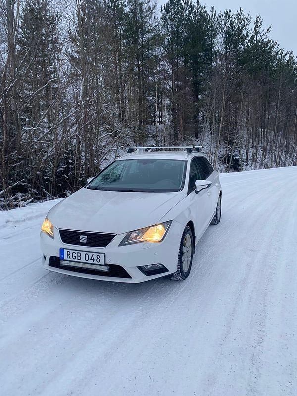 Begagnad 2016 Seat Leon ST Kombi | 105 000 kr (Marknadspris) - Bild 1/4