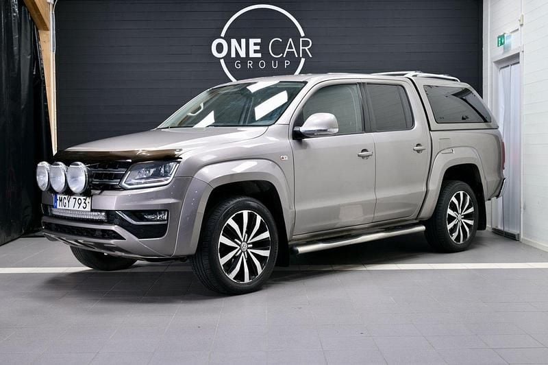 Ljusbrun (brun) Begagnad 2018 VW Amarok Aventura Pickup | 259 900 kr (Bra pris) - Bild 1/4