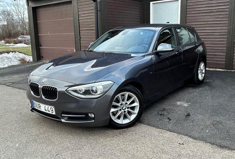 Begagnad BMW 116 Sport Line 116 HK (85 kW) 2013 Halvkombi