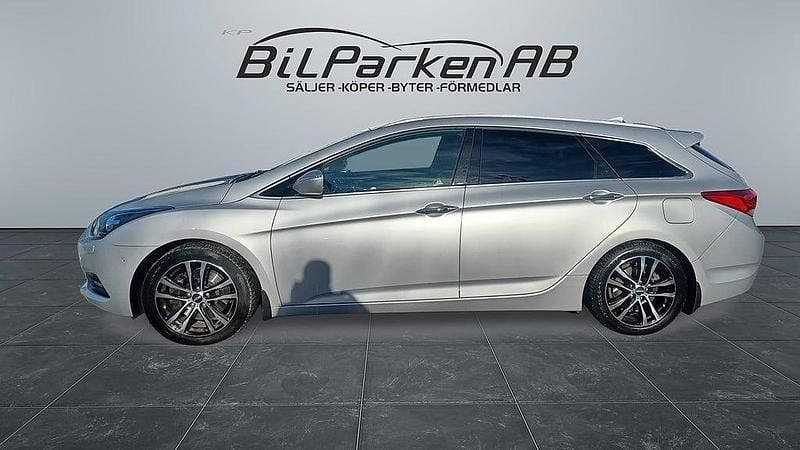Begagnad Hyundai i40 141 HK (103 kW) 2015 Silver Kombi