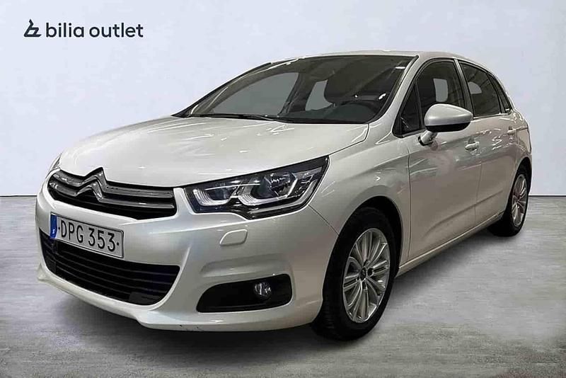 Vit Begagnad 2015 Citroën C4 Halvkombi | 114 900 kr (Marknadspris) - Bild 1/1