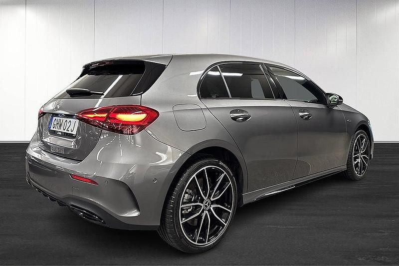 Begagnad Mercedes A250 2026 Grå