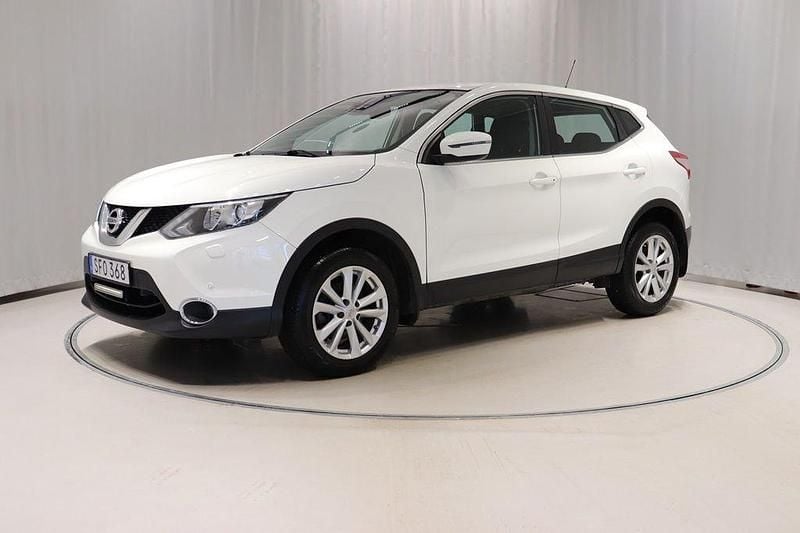 Vit Begagnad 2014 Nissan Qashqai SUV | 109 900 kr (Marknadspris) - Bild 1/4