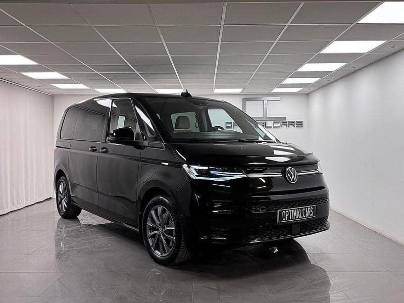 Begagnad VW Multivan SE 218 HK (160 kW) 2024 Svart Van