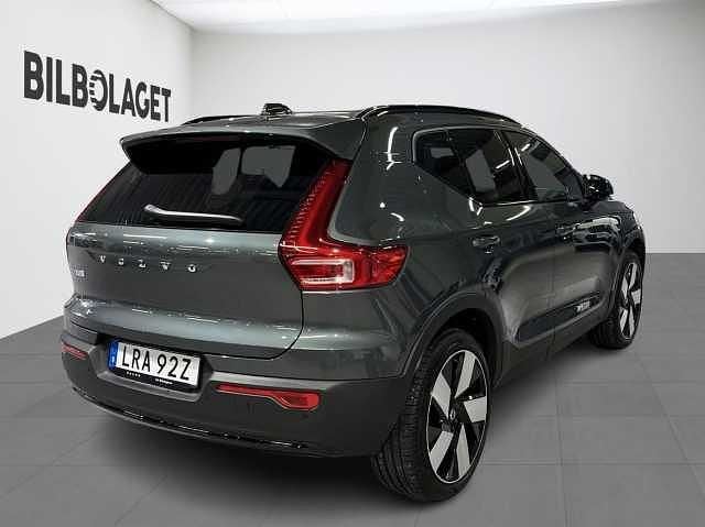 Begagnad Volvo EX40 Single Motor Extended Range 185 kW (252 HK) 2026 Grön SUV