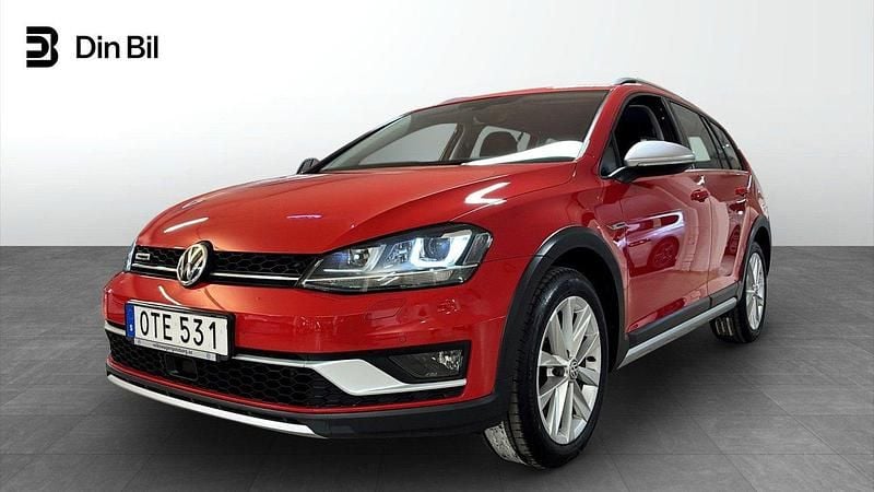 Röd Begagnad 2016 VW Golf Alltrack Kombi | 189 900 kr (Marknadspris) - Bild 1/4