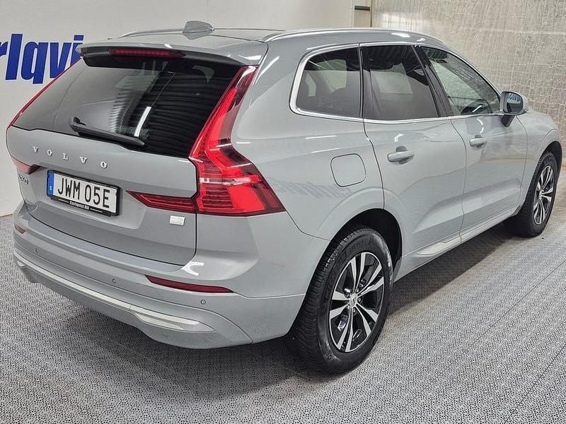 Begagnad Volvo XC60 Core 253 HK (186 kW) 2024 Vapour grey metallic SUV