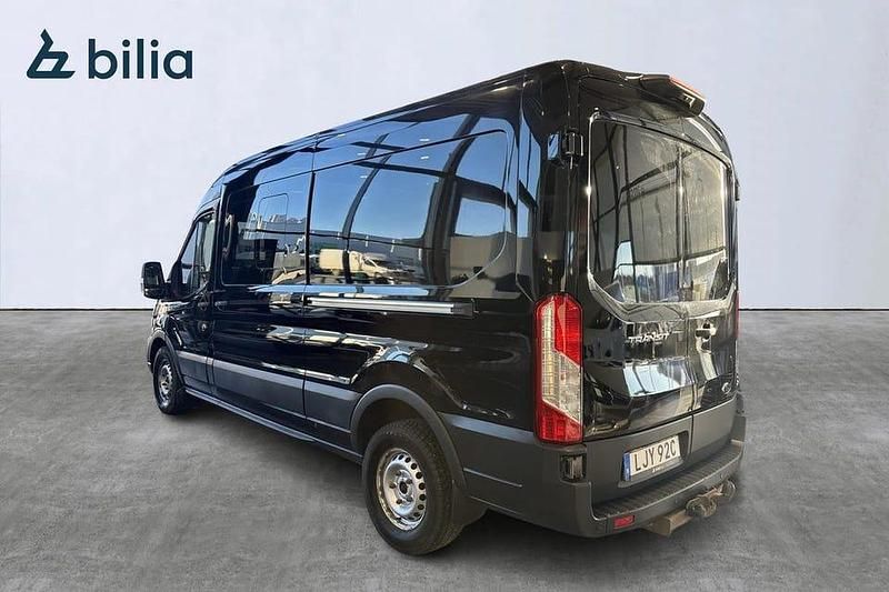 Begagnad Ford Transit 171 HK (125 kW) 2020 Svart Van