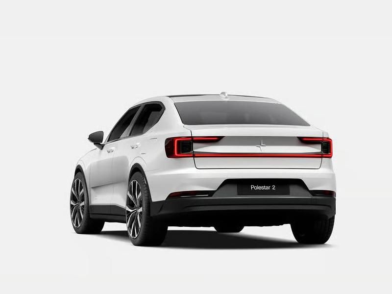Ny Polestar 2 Performance 220 kW (300 HK) 2026 Vit Halvkombi