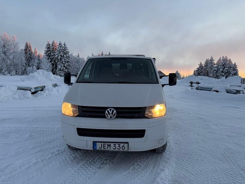 Begagnad VW T5 140 HK (102 kW) 2010 Van