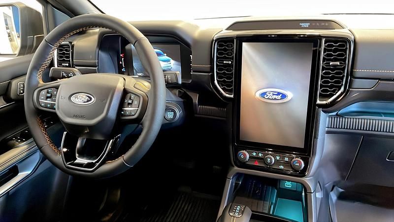 Begagnad Ford Ranger 2026 Svart Pickup