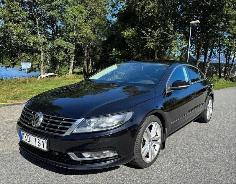 Svart Begagnad 2013 VW CC Sedan | 119 000 kr (Marknadspris) - Bild 1/4
