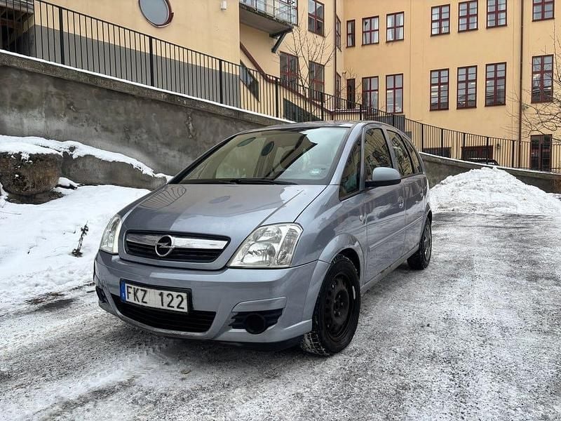 Begagnad Opel Meriva 105 HK (77 kW) 2007 Minibuss