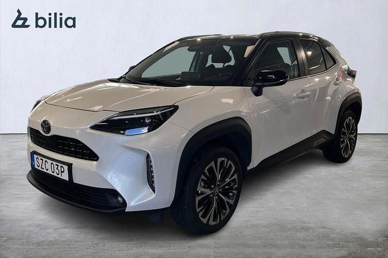 Vit Begagnad 2024 Toyota Yaris Cross Style SUV | 359 900 kr (Dyr) - Bild 1/3