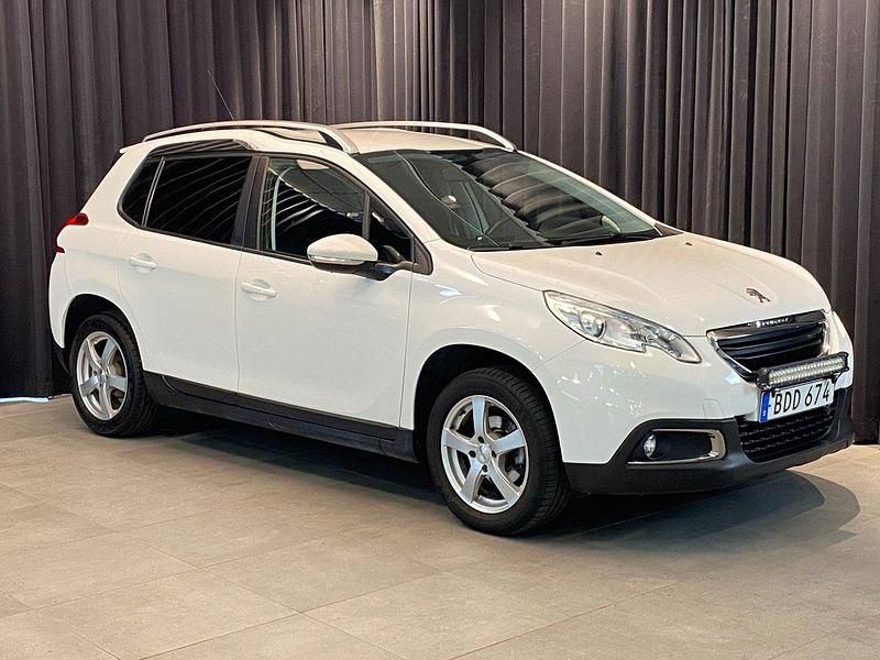 Vit Begagnad 2016 Peugeot 2008 SUV | 109 500 kr (Marknadspris) - Bild 1/4