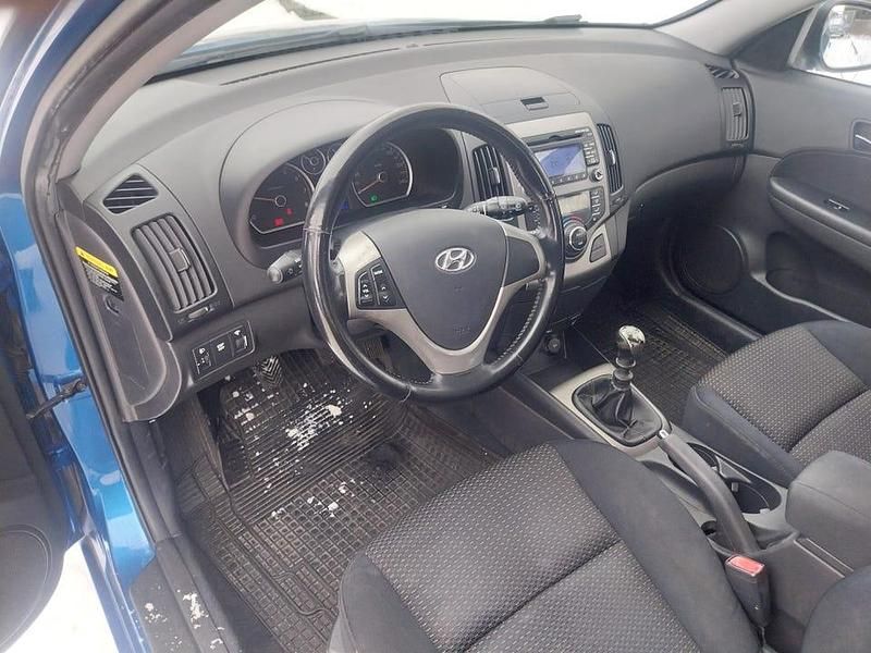 Begagnad Hyundai i30 122 HK (89 kW) 2008