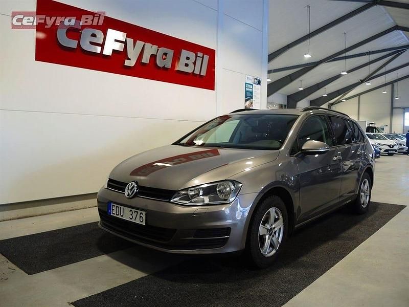 Begagnad VW Golf VII 105 HK (77 kW) 2014 Grå met Kombi