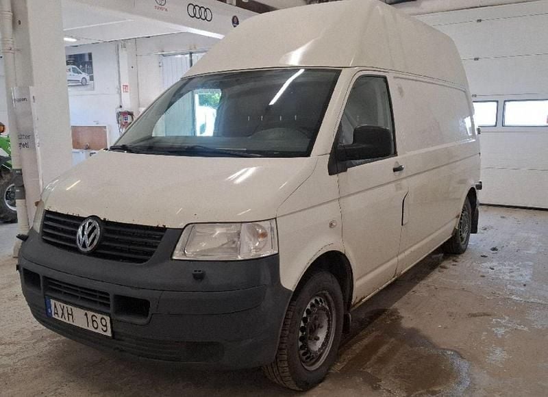 Vit Begagnad 2008 VW T5 Van | 59 900 kr (Superpris) - Bild 1/4
