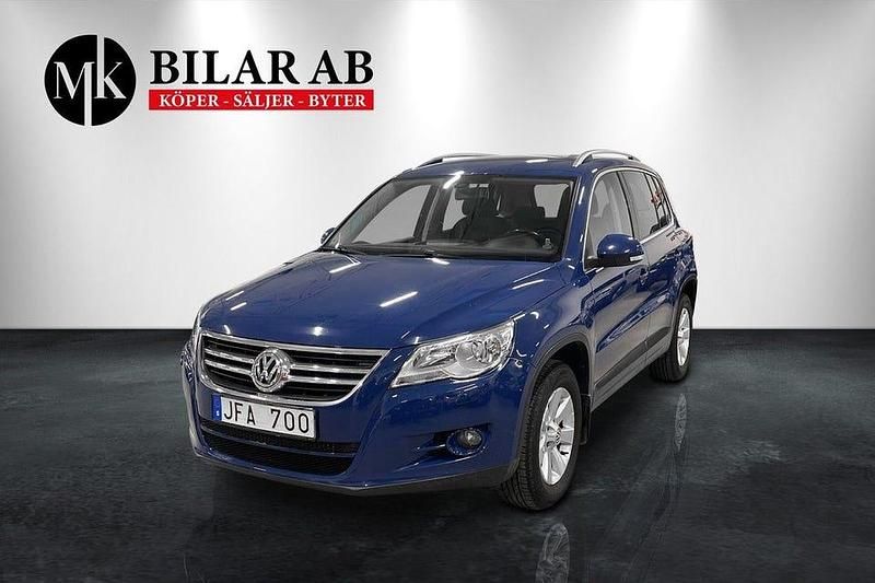 Blå Begagnad 2008 VW Tiguan Sportline SUV | 89 900 kr (Marknadspris) - Bild 1/4