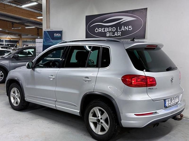 Begagnad VW Tiguan 160 HK (117 kW) 2015 Silver SUV
