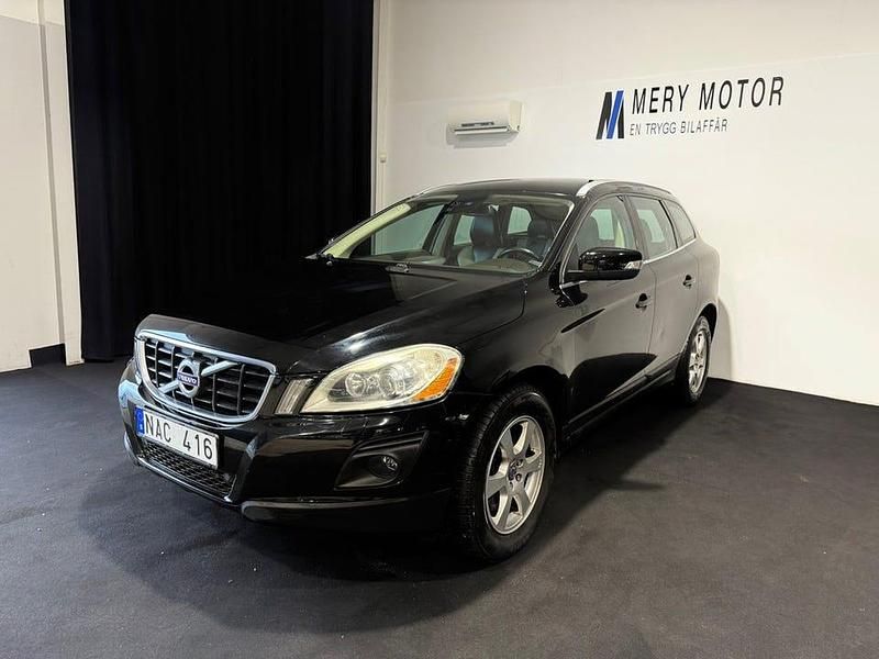 Svart Begagnad 2010 Volvo XC60 Summum SUV | 109 800 kr (Bra pris) - Bild 1/4