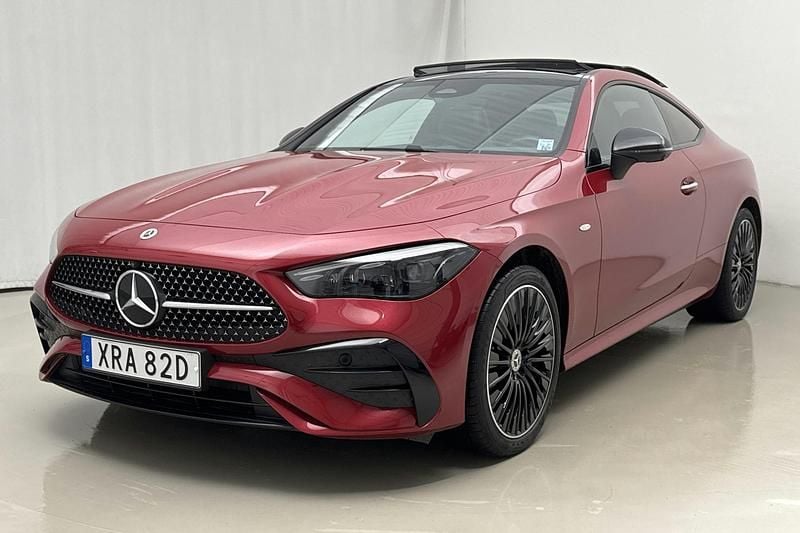 Röd Begagnad 2024 Mercedes C36 AMG Premium Sportkupé | 579 000 kr - Bild 1/4
