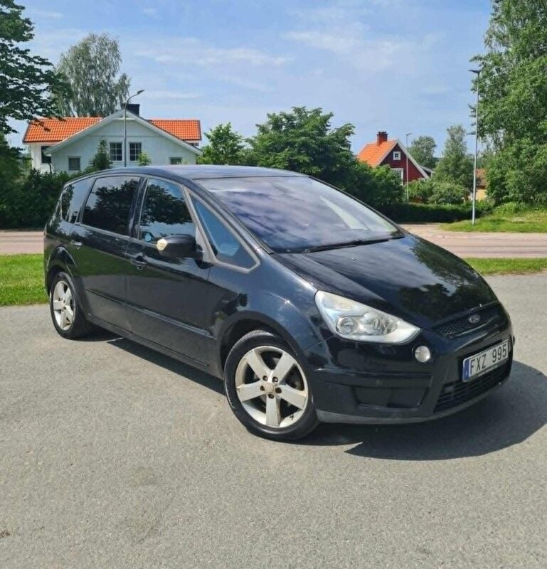 Svart Begagnad 2009 Ford S-MAX S Minibuss | 35 000 kr (Marknadspris) - Bild 1/4