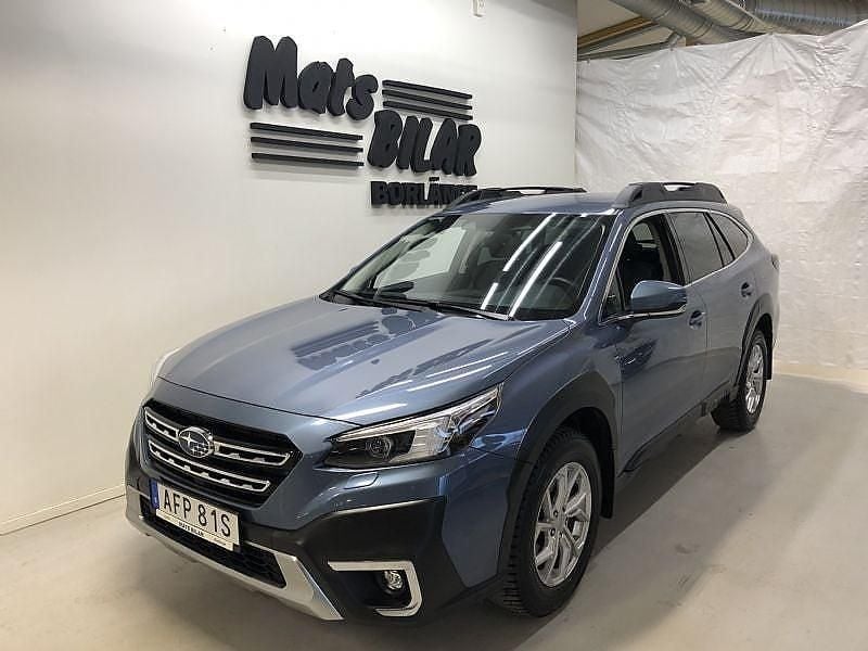 Ljusblå Begagnad 2023 Subaru Outback Kombi | 389 900 kr (Marknadspris) - Bild 1/4